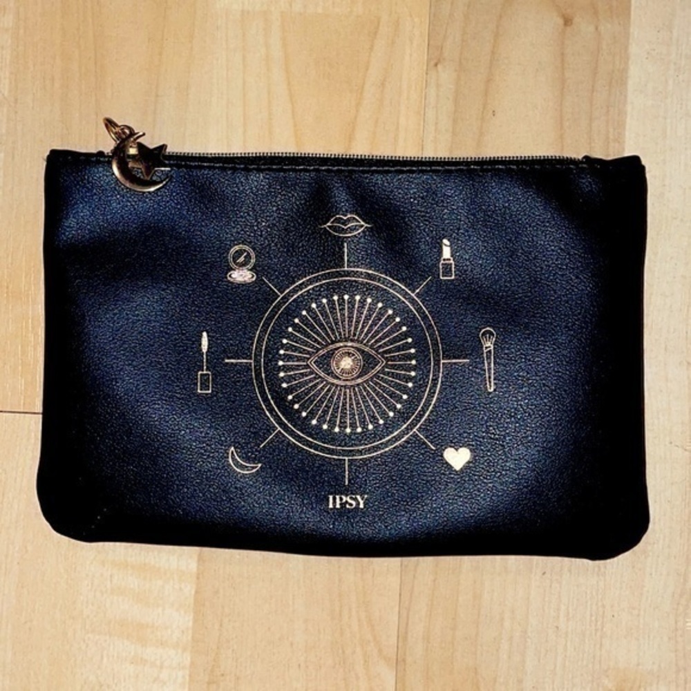 Ipsy zodiac 🖤magic🪄 pouch for bundles or not, but when bundle up 3+ save 30% - Picture 2 of 5